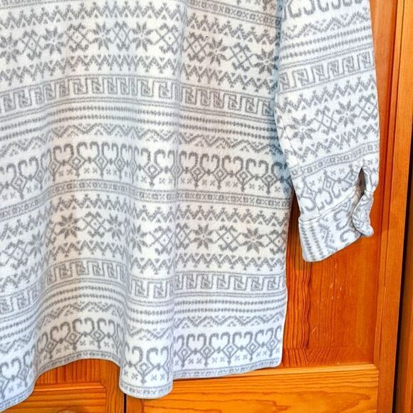 Victoria's Secret Country‎ Cozy Gray Fleece Jacket Shirt Small - Picture 9 of 10
